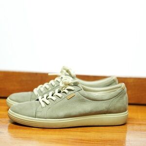 ECCO Soft 7 Leather Sneakers Light Gray | EU 39 US 8 Women’s Walking Shoes